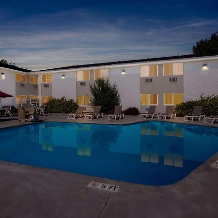 Econo Lodge Idaho Falls Exteriér fotografie